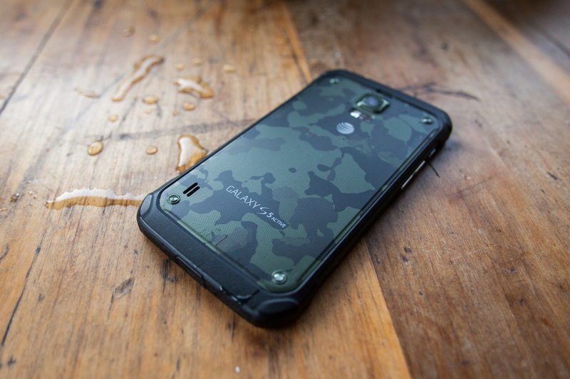 Illustration for article titled Adventure Tested: ​Samsung Galaxy S5 Active Review